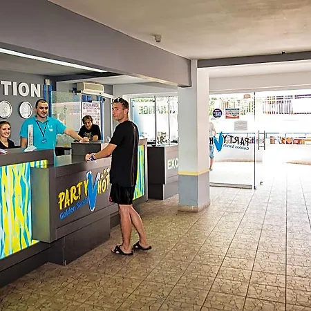 Ξενοδοχείο Party 3*