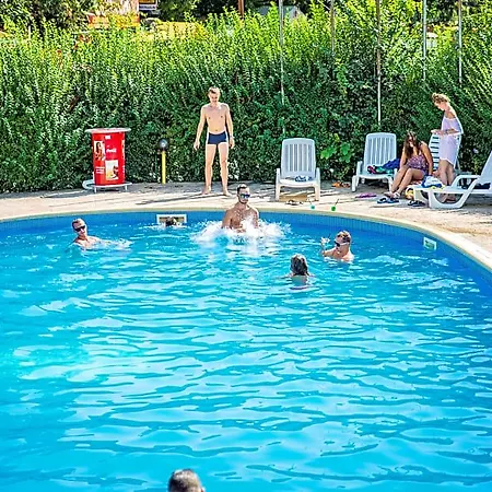 Party Ξενοδοχείο Golden Sands